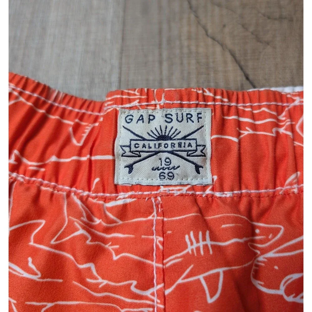 Gap Size M (8) Boys Swim Trunks Sharks Lined Drawstring Pockets Colorful